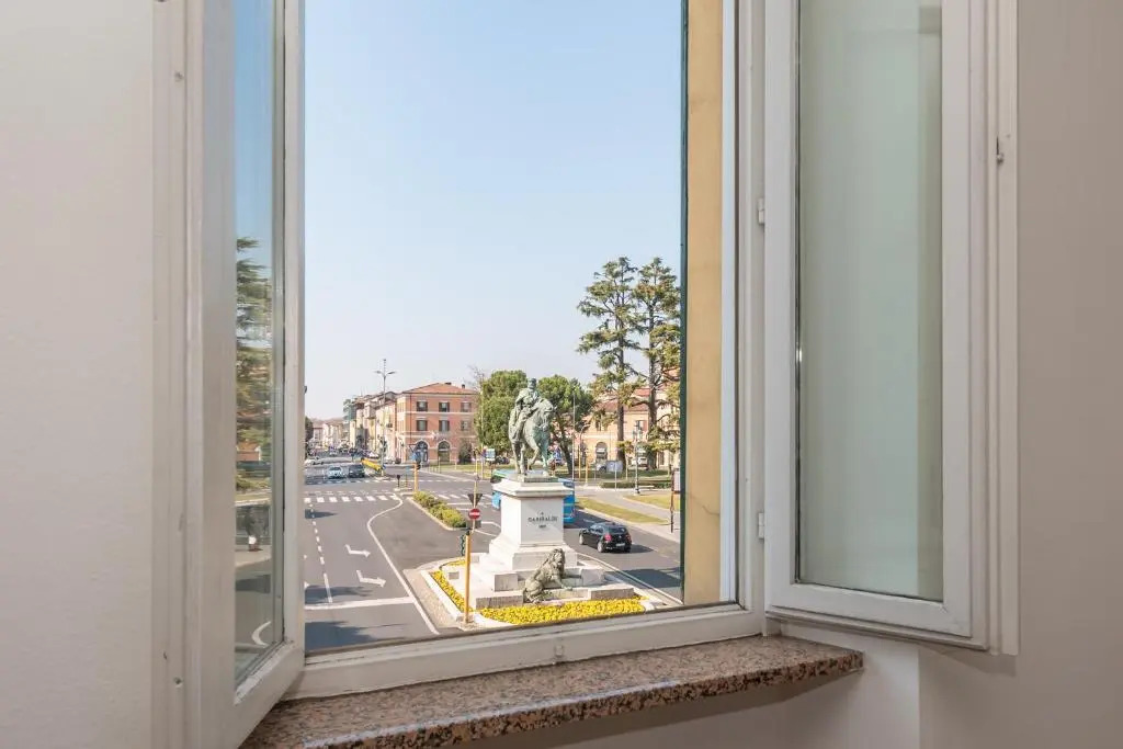 Appartamento Piazza Garibaldi - Affitti Brevi Italia