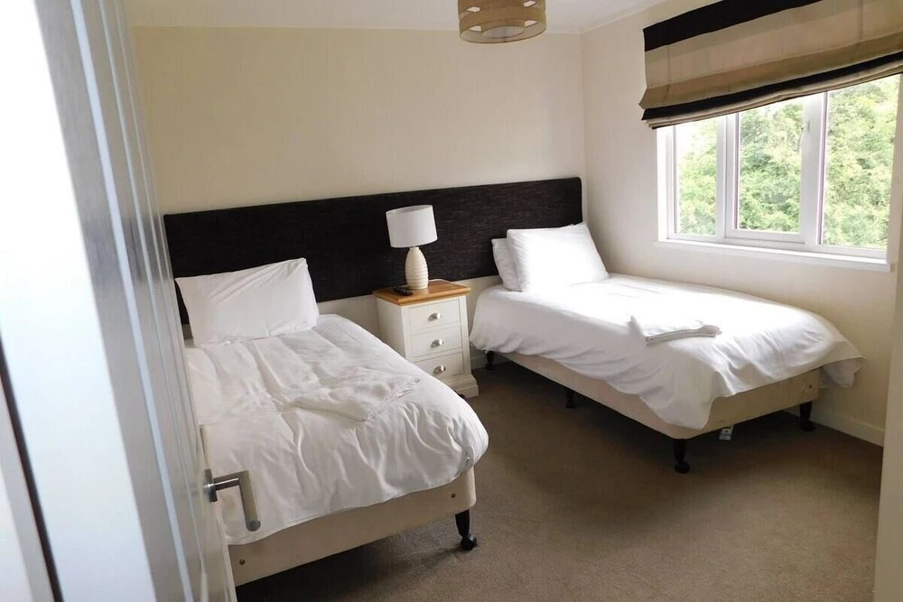 2-bedroom Lodge in Ely
