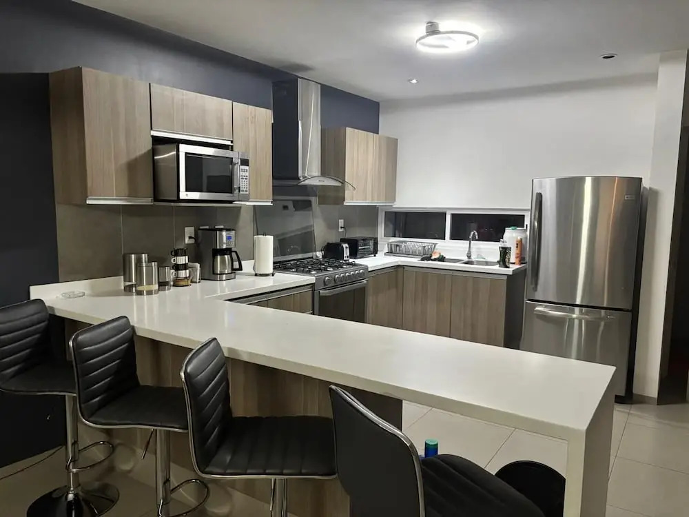 Luxury house with all the amenities Gym Seg Aa cal Pool Tv Wifi