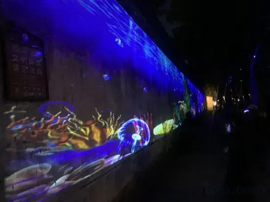 Tongli Cloud House Quadrangle Designer Cinema Hotel