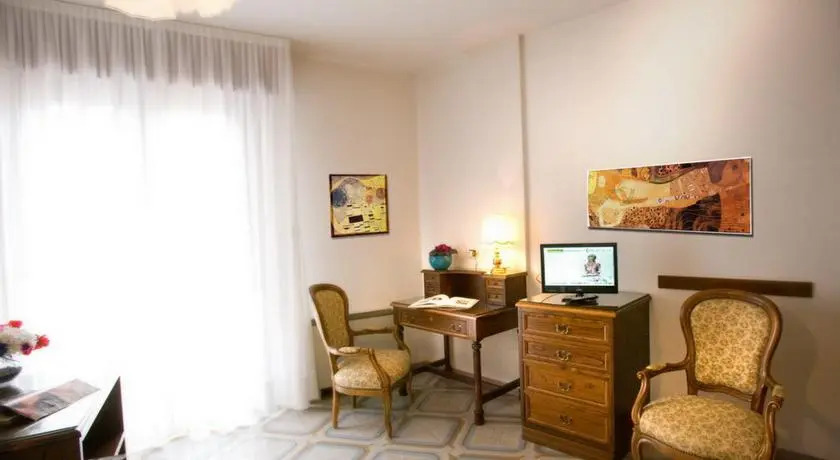 Hotel Mina