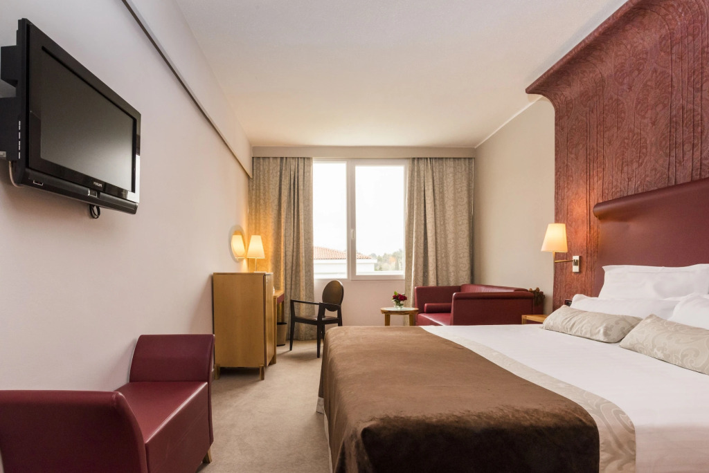 Hotel Pelegrin Plava Laguna