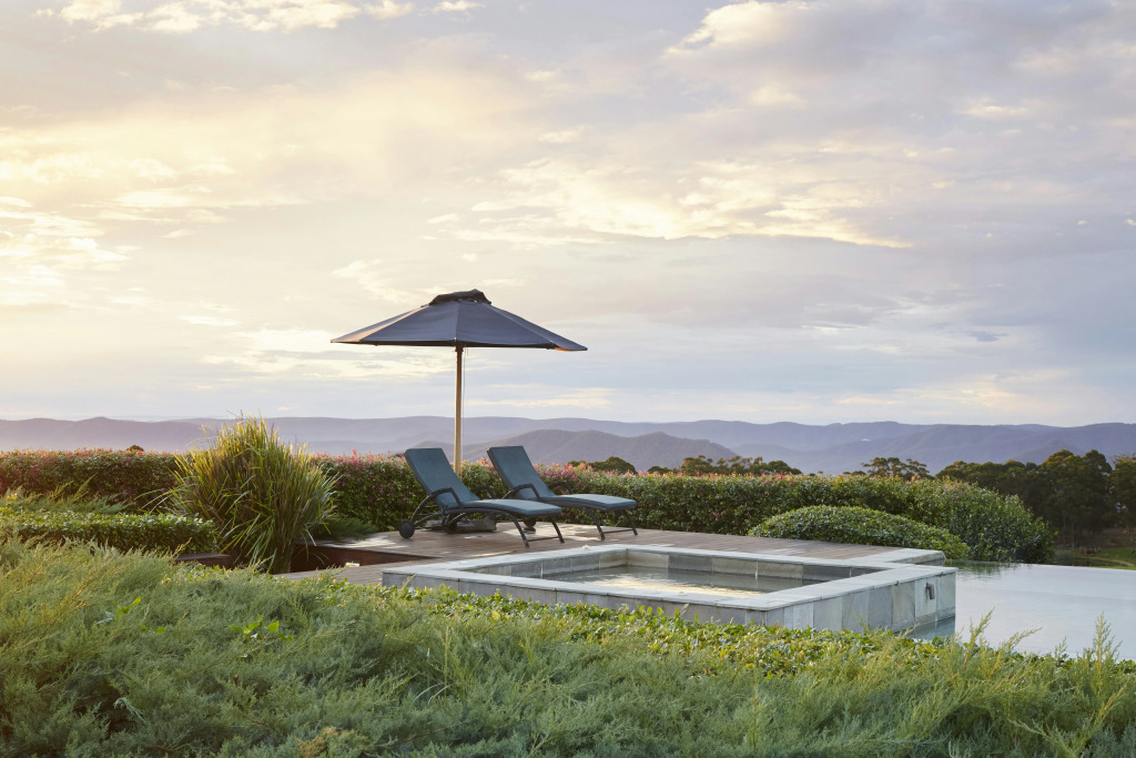 Spicers Peak Lodge