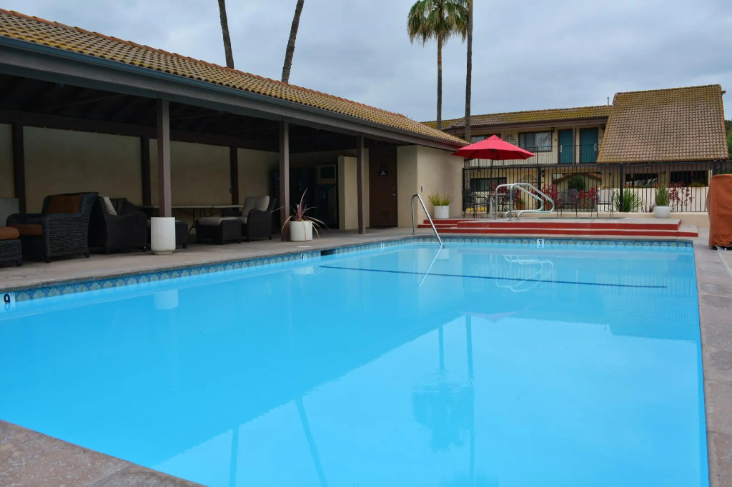 Casa Ojai Inn