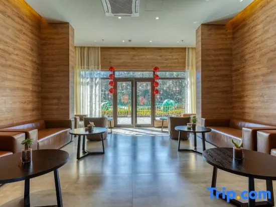 Cloudreams Yuanyang Hotel and Resorts