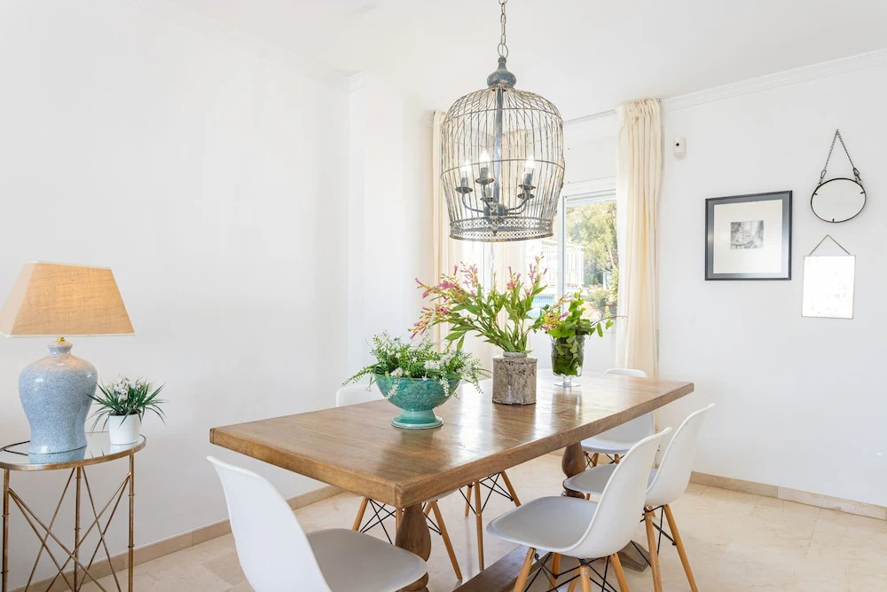 Genteel Home Paseo de Reding II