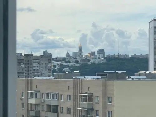 One bedroom on Rusanovka