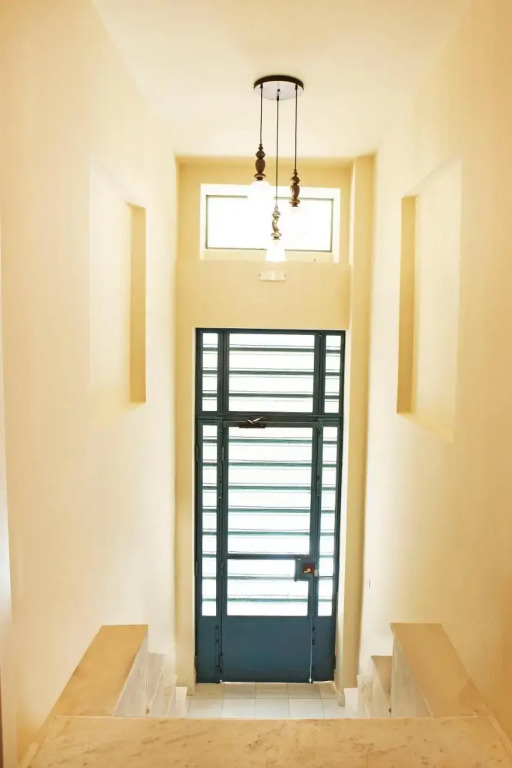 Lovely 1st Fl. Apt, with Balcony in Pagrati