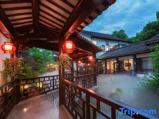 Youjian Jiangnan Hostel
