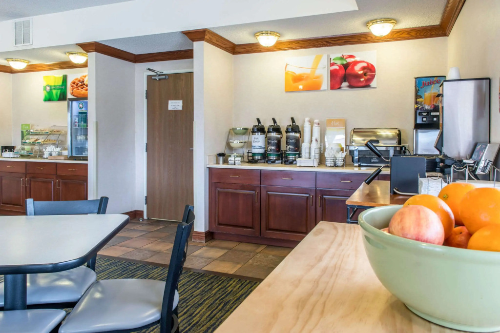 Quality Inn & Suites Titusville