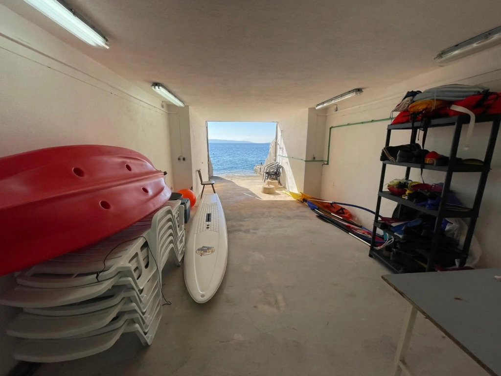 Miolin Beach House