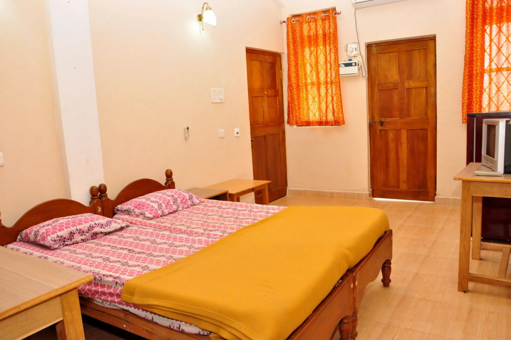 Anjuna Blue Resort