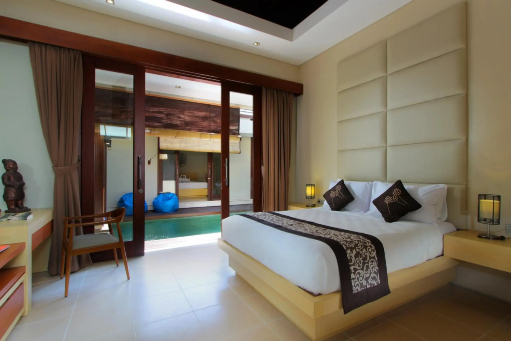 The Murdha Villa