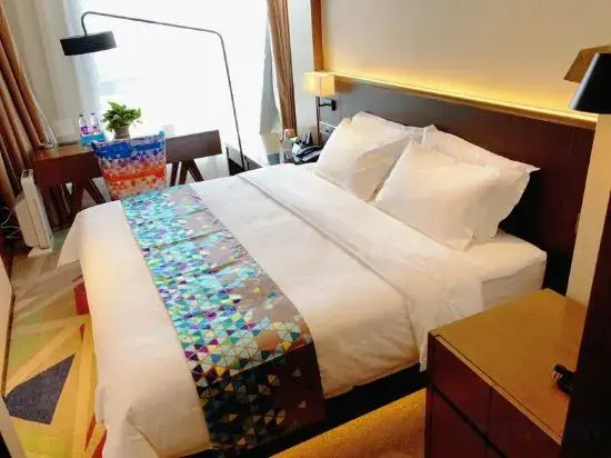 Starway Hotel (Changji Zhongshan Road Huijia Times)