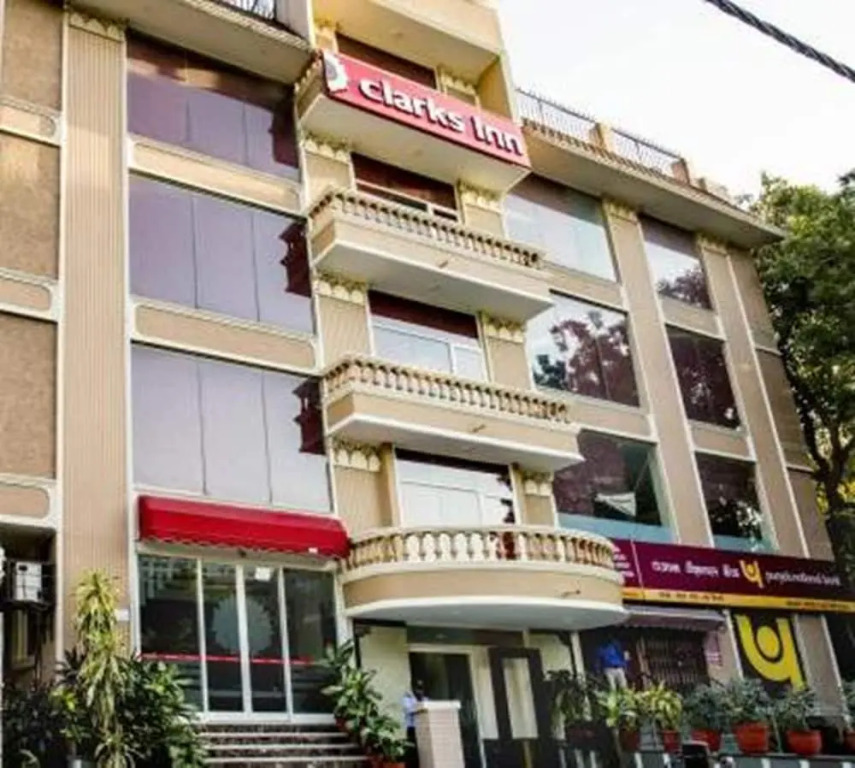 Clarks Inn Nehru Place