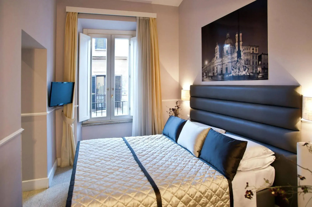 Daplace - La Mongolfiera Rooms in Navona