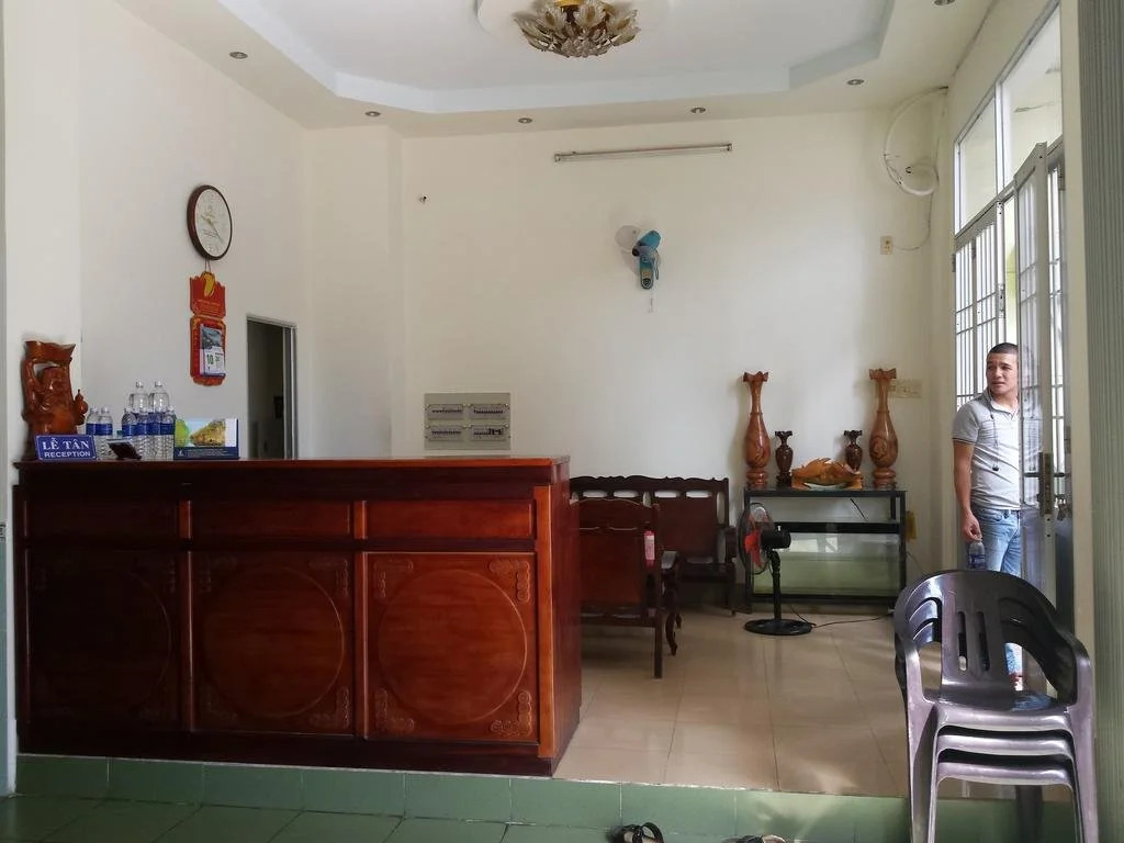 Hồng Hạnh Hotel