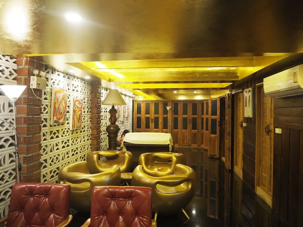 Sleep Walker Hotel Nawarat Bridge