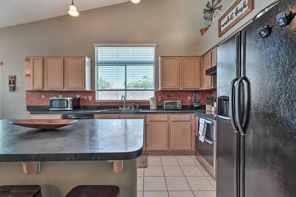 Beautiful Backyard: Comfortable Phoenix Getaway!