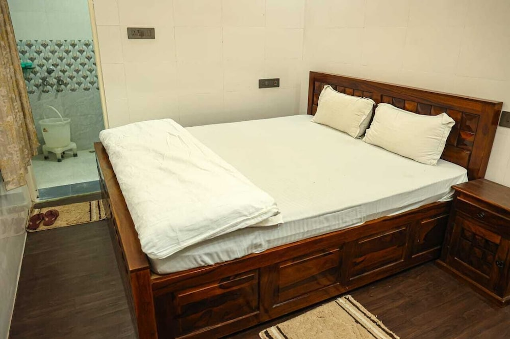 Shri Raghav Home Stay