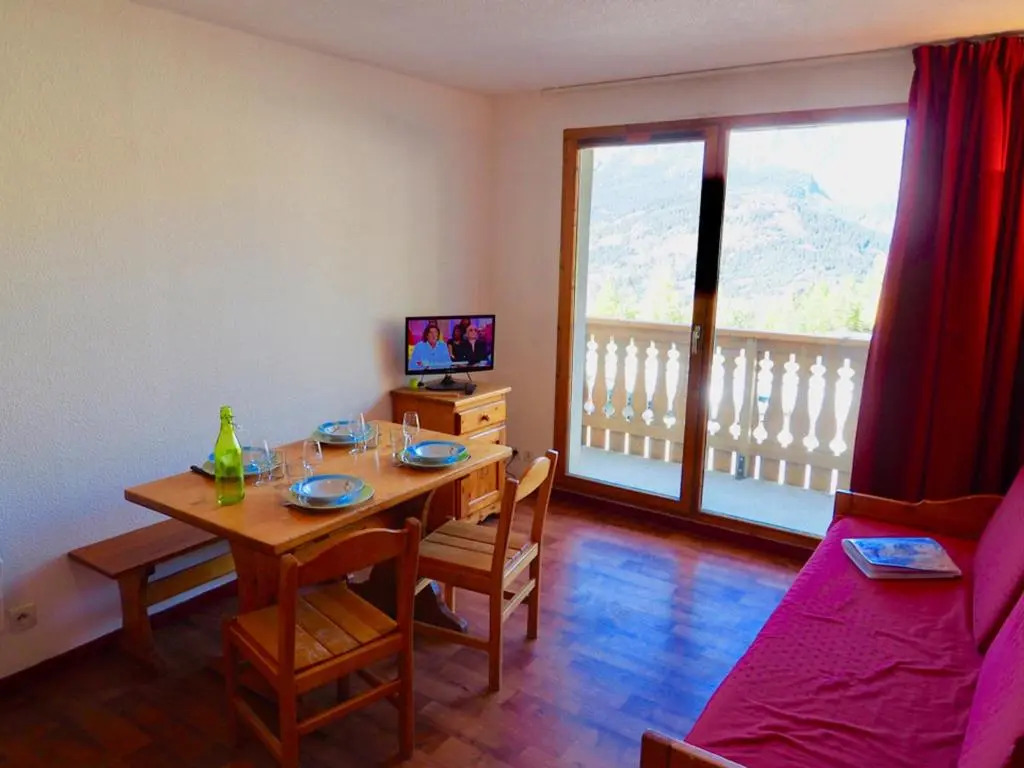 Appartement Valfréjus, 2 pièces, 4 personnes - FR-1-468-23