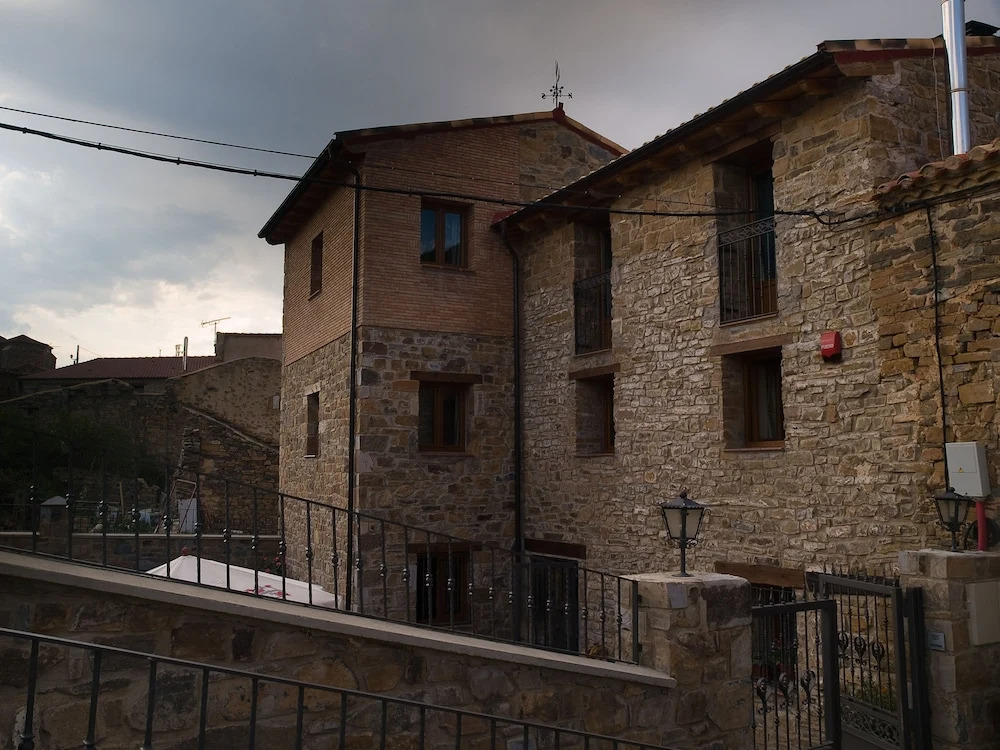 Villa De La Peña