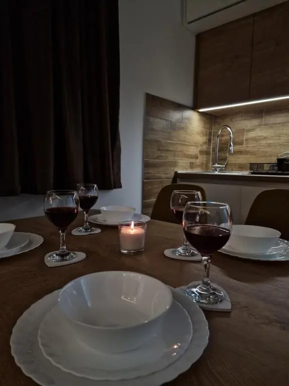Garnet Star Apartments 1