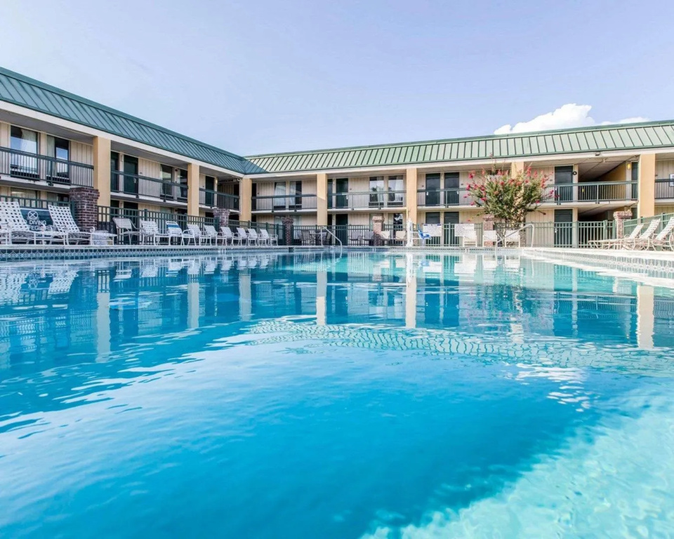 Days Inn by Wyndham Hinesville Near Fort Stewart