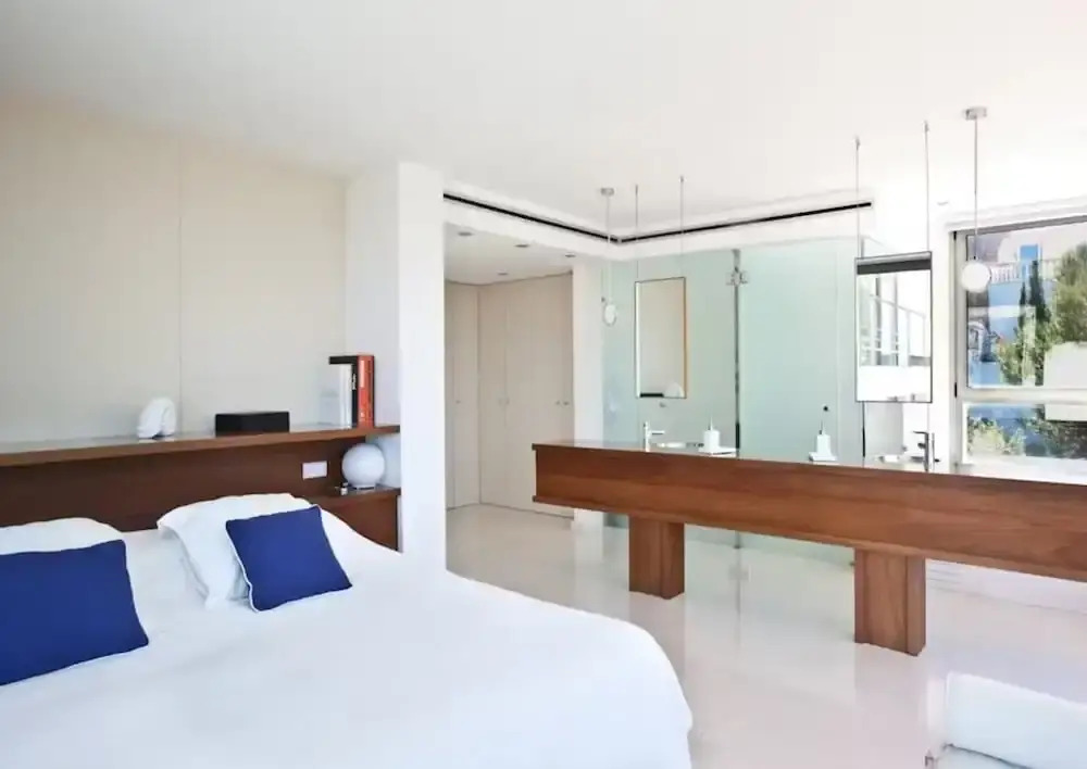 Appealing Villa With Private Terrace