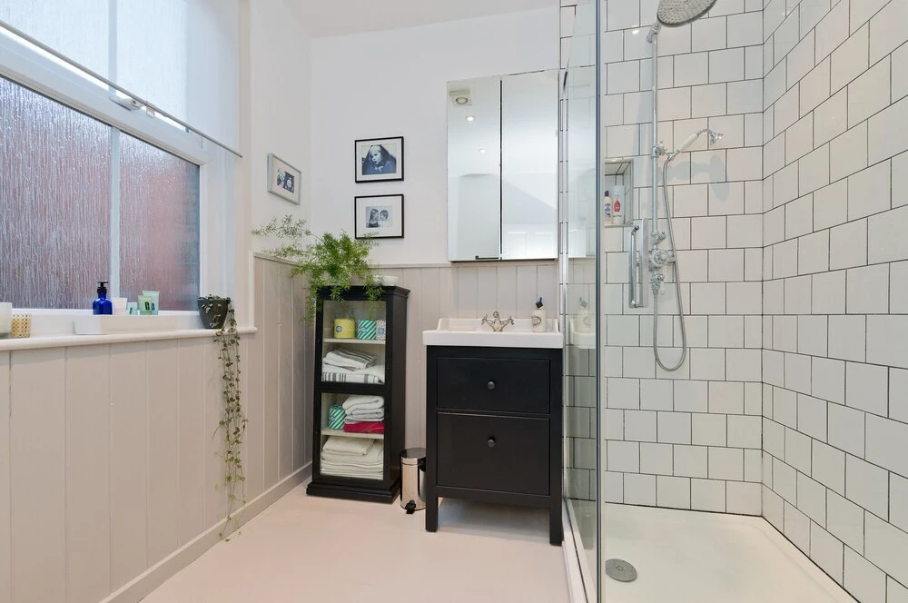 Interior Designed House With Garden in North West London by Underthedoormat