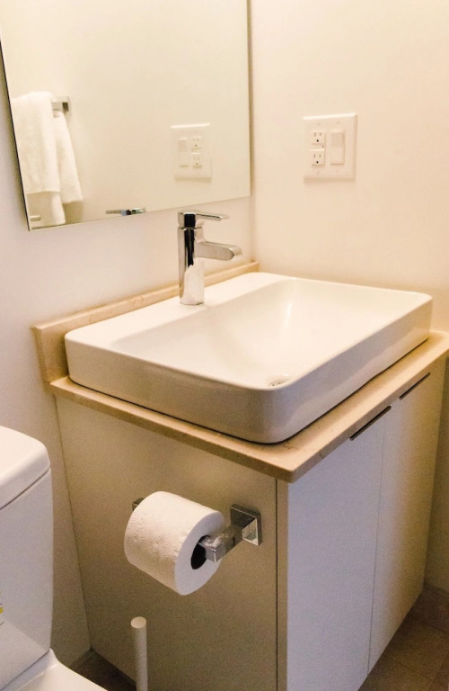 N2N Suites - ICE CityView Suite by Short Term Stays