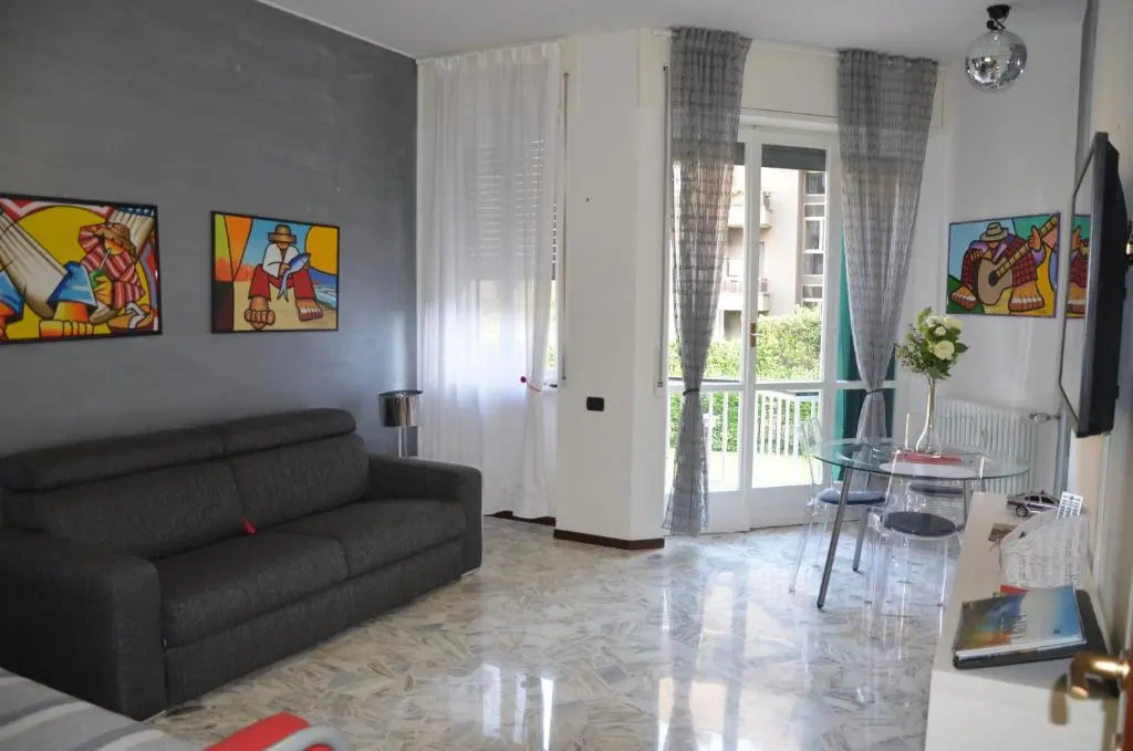 Green Apartment