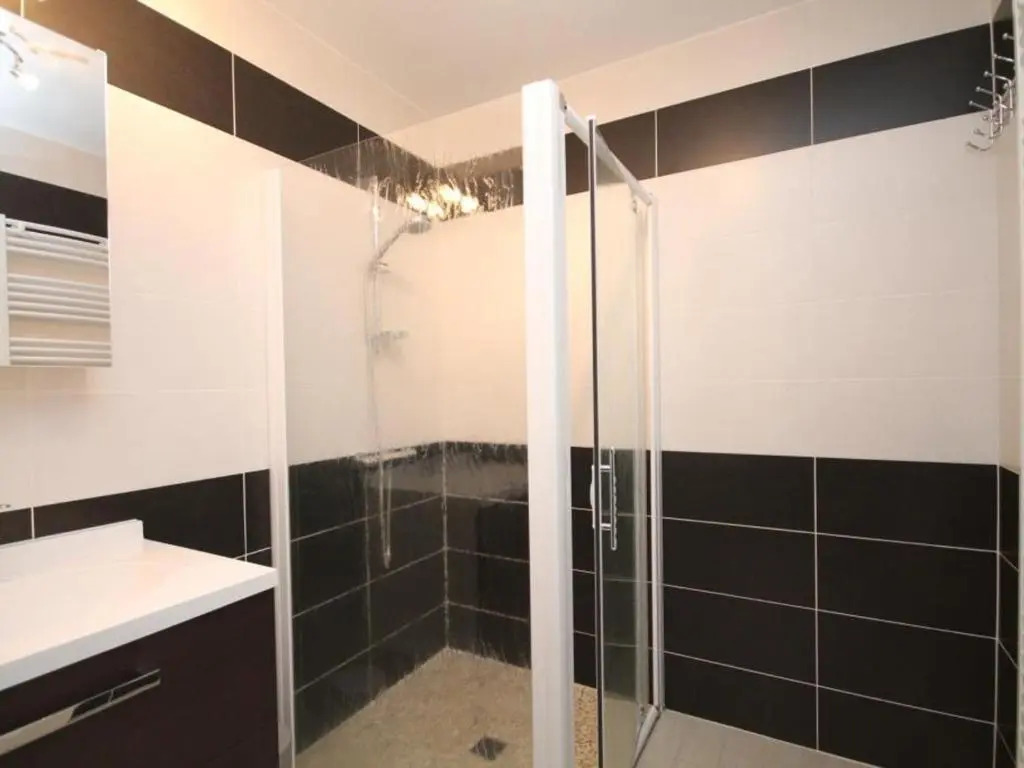Appartement Mont-Dore, 3 pièces, 6 personnes - FR-1-608-177