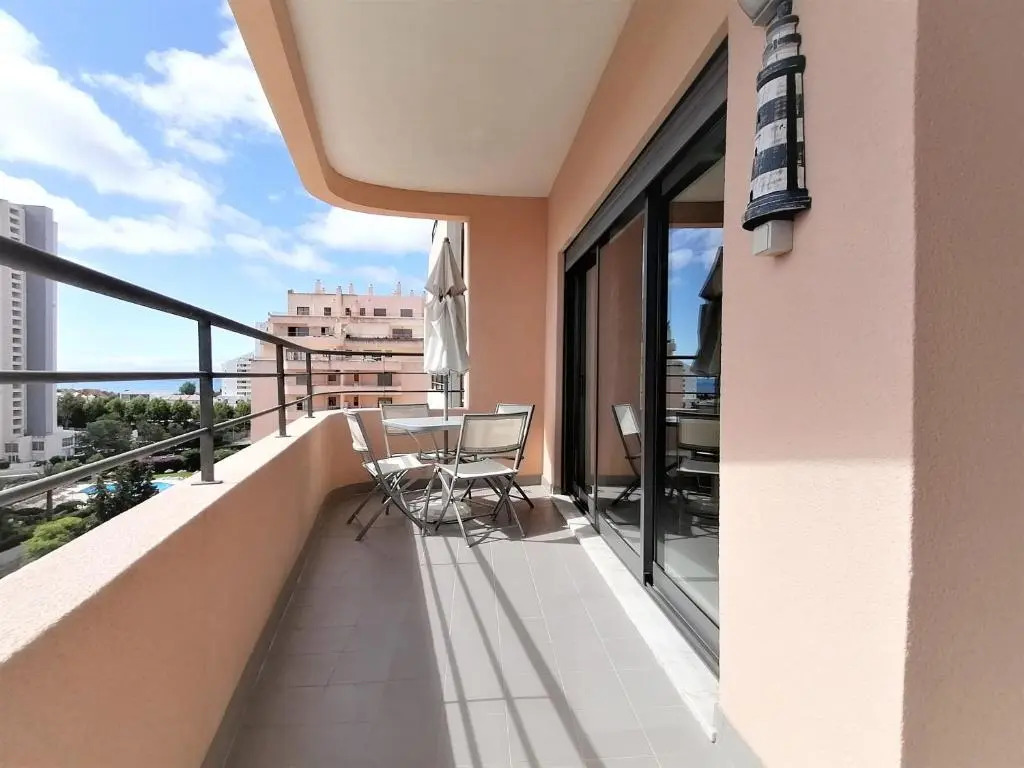 Paraiso Sol Rocha Luxurious beach apartment