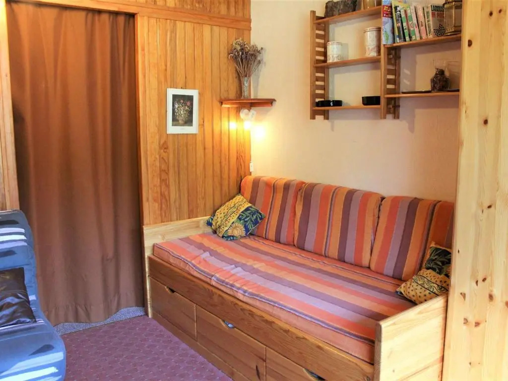 Appartement Vars, 1 pièce, 6 personnes - FR-1-330B-32
