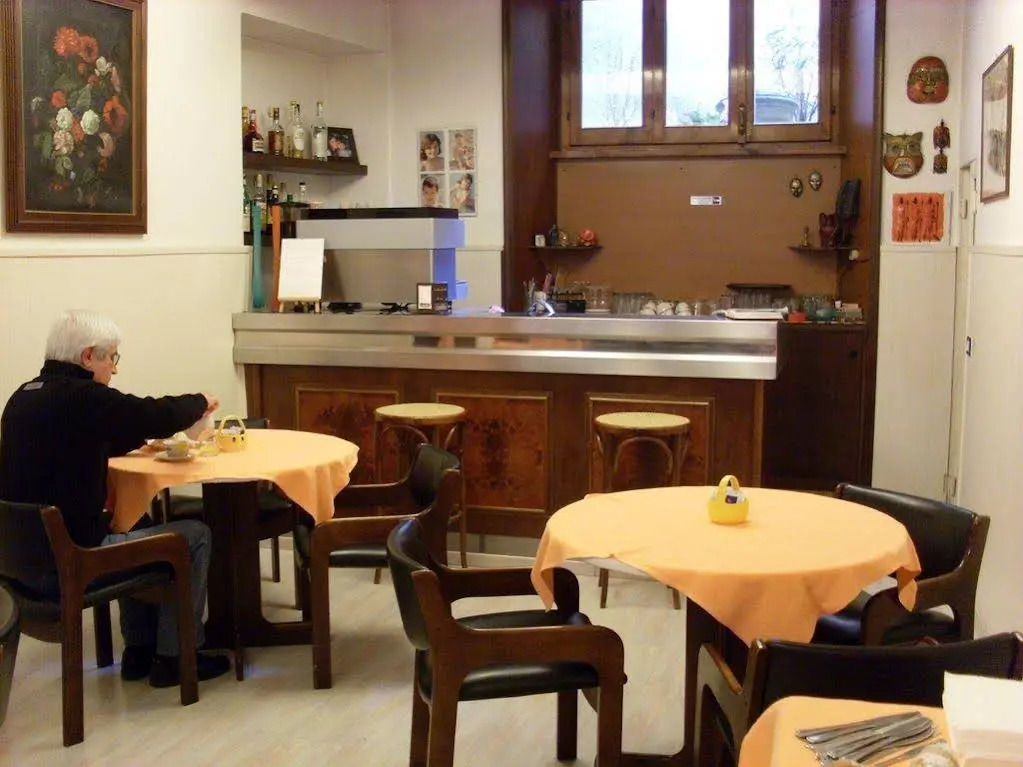 Albergo Corona
