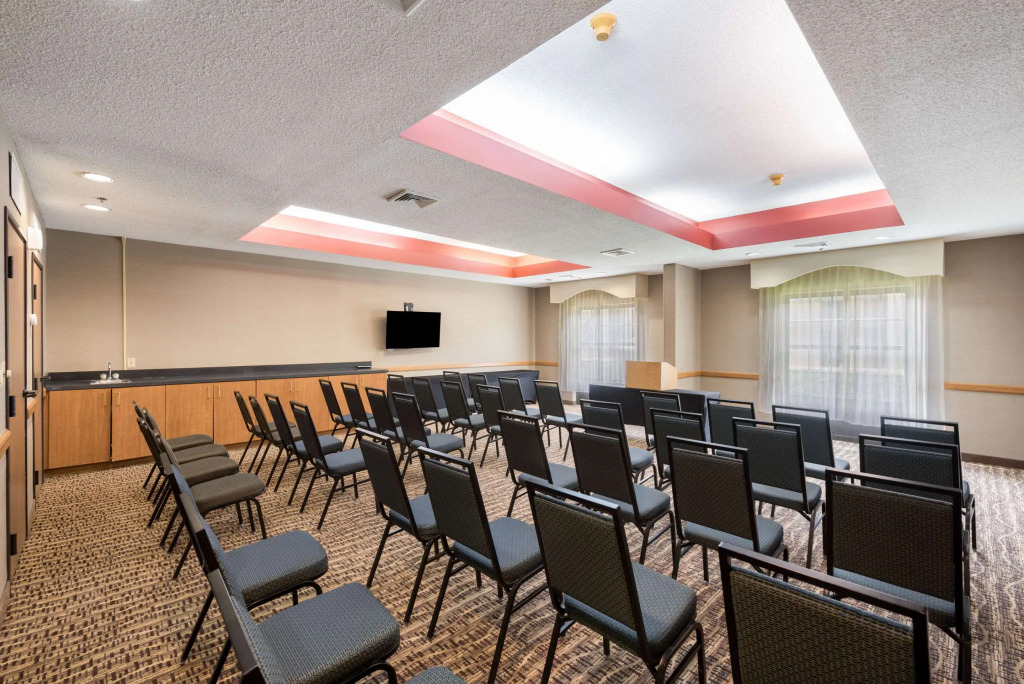 Comfort Suites Monroe