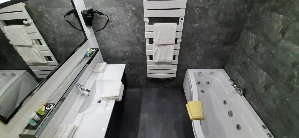 B&B Kassanos Lyas