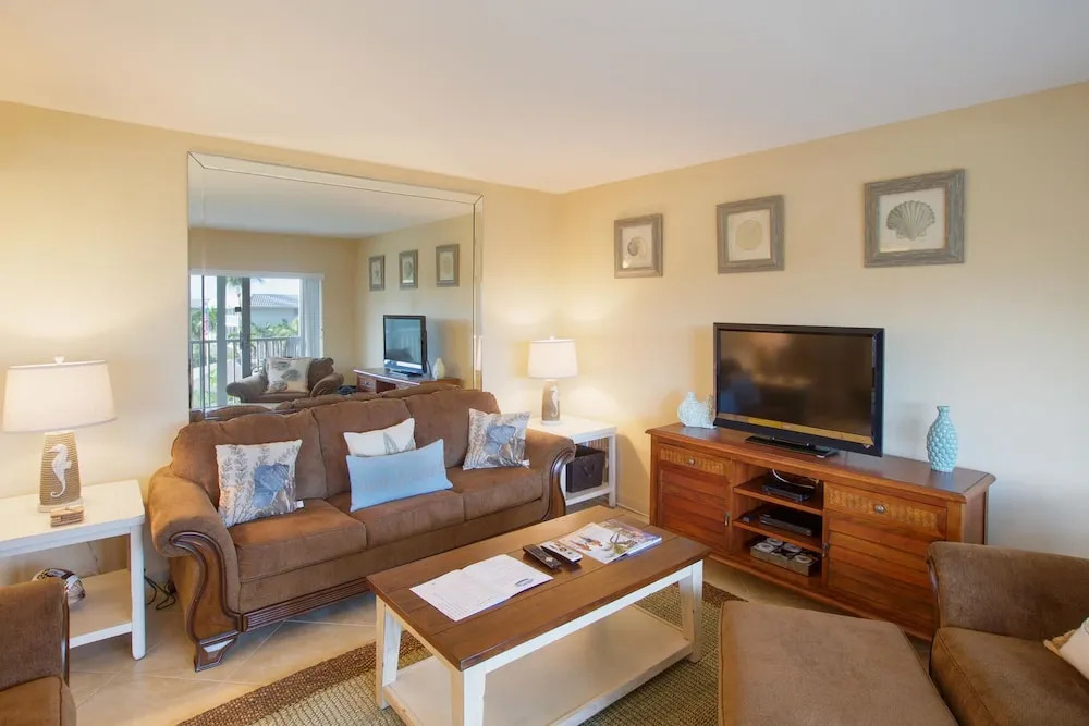 Sanibel Siesta on the Beach Unit 209 2 Bedrooms 2 Bathrooms Condo