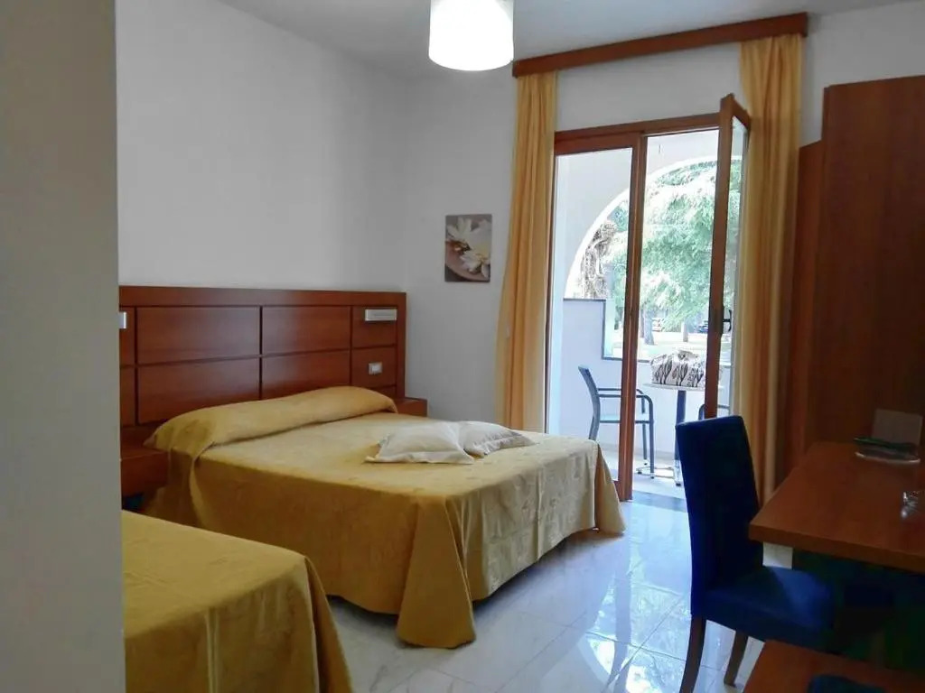 Villaggio Turistico La Mantinera - Hotel
