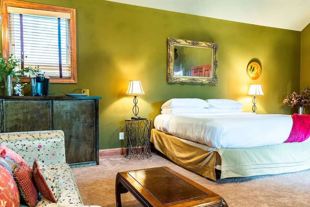 The Nash Guest House