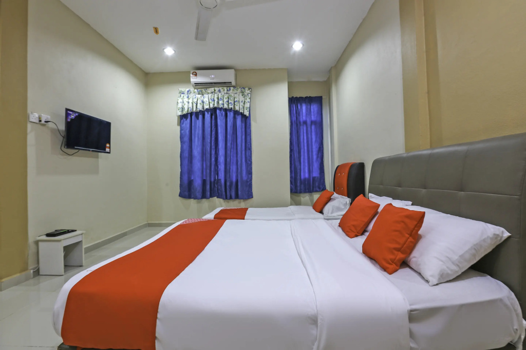 OYO 89933 Nun Hotel