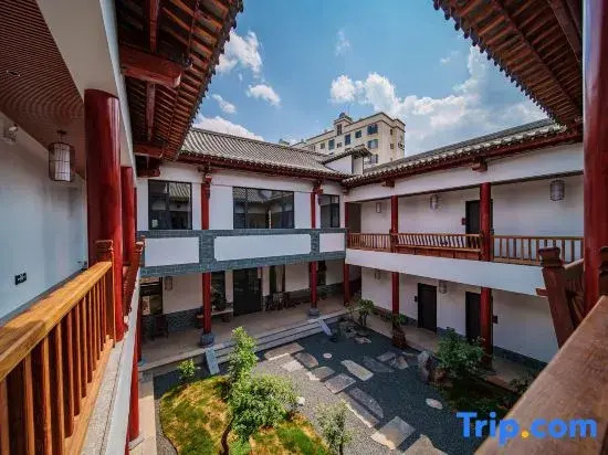 Jianshui Zuoyunju Homestay