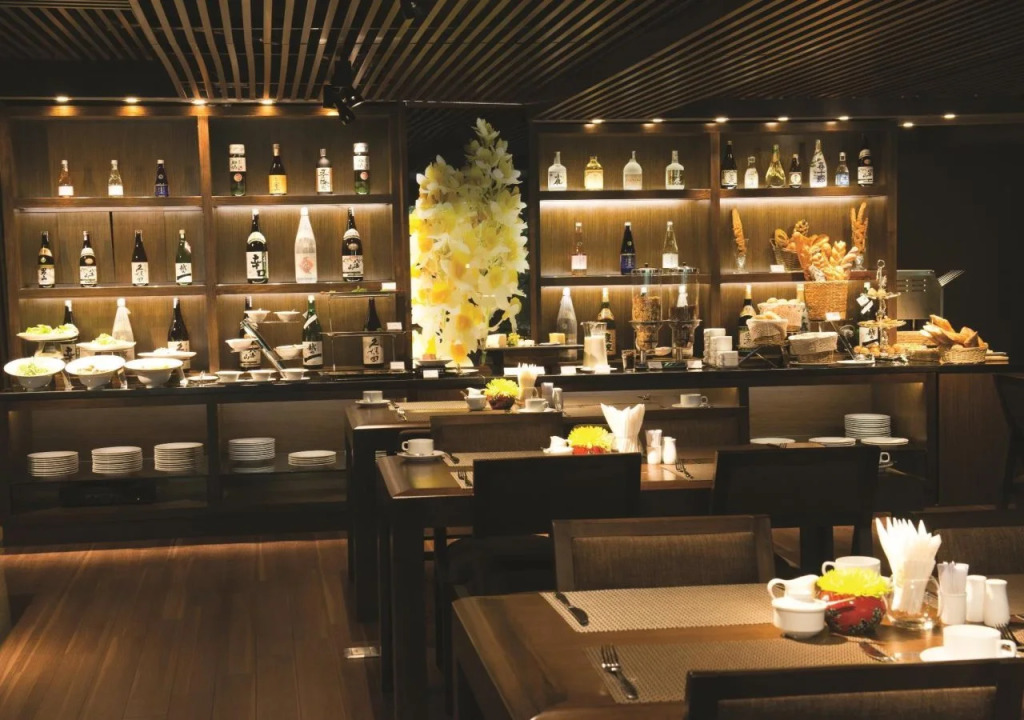 Silverland Sakyo Hotel