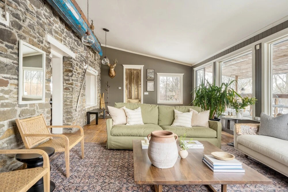 Shakespeare on the Hudson by Avantstay Two Home Buyout on the Hudson River! 22 Bedrooms!