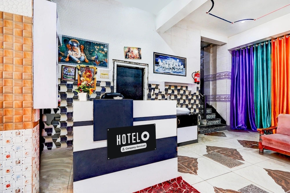 Deluxe Super Hotel O Mahadev