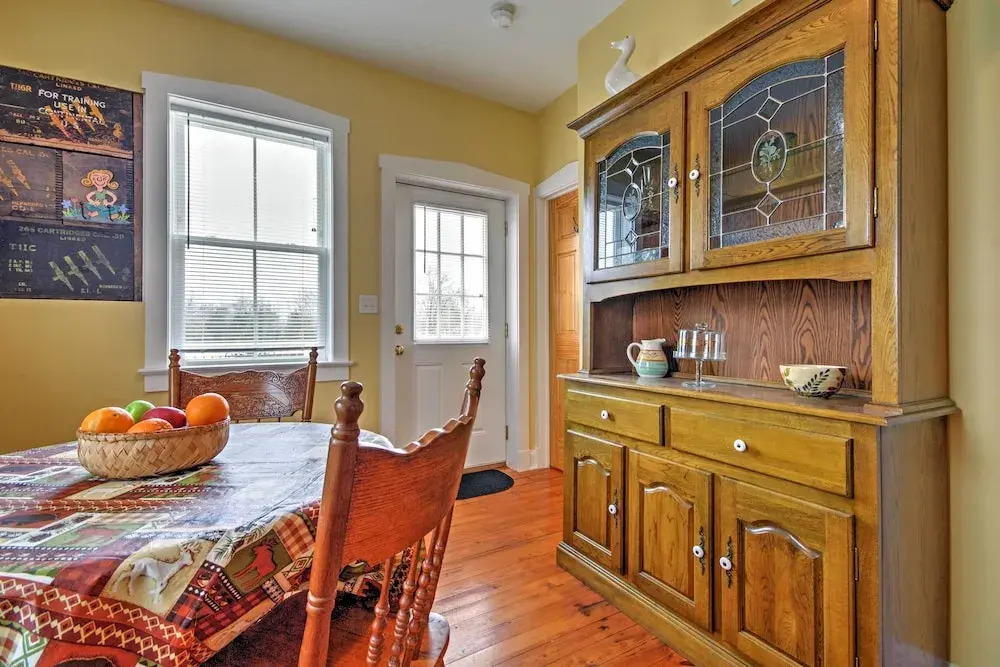 Charming Berger Apt on 42-acre Farm w/ Pool Access