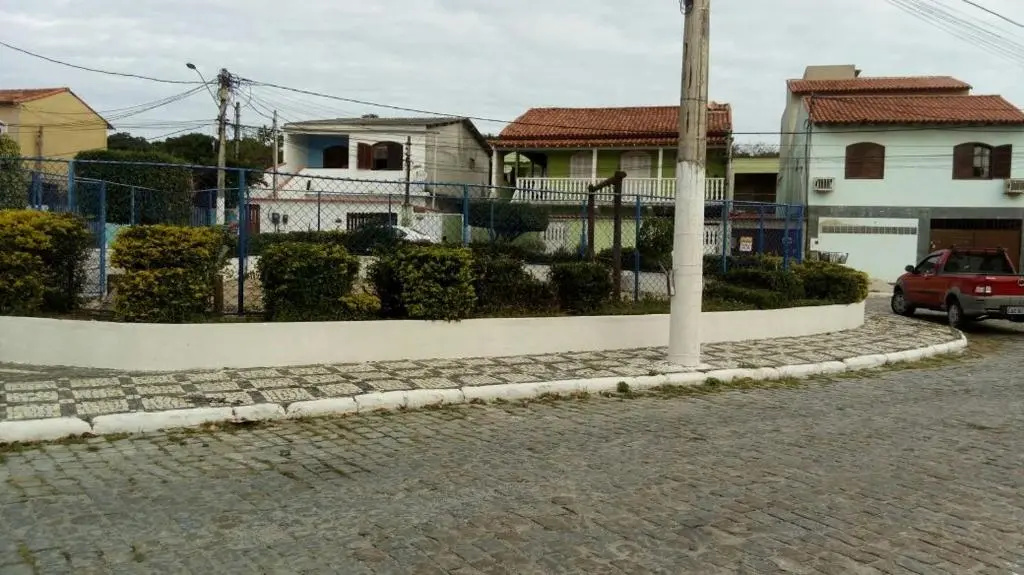 Imperdível ! Achei casa temporada Cabo Frio c piscina próximo Praia do Forte, faça seu orçamento para 6 a 10 Pessoas