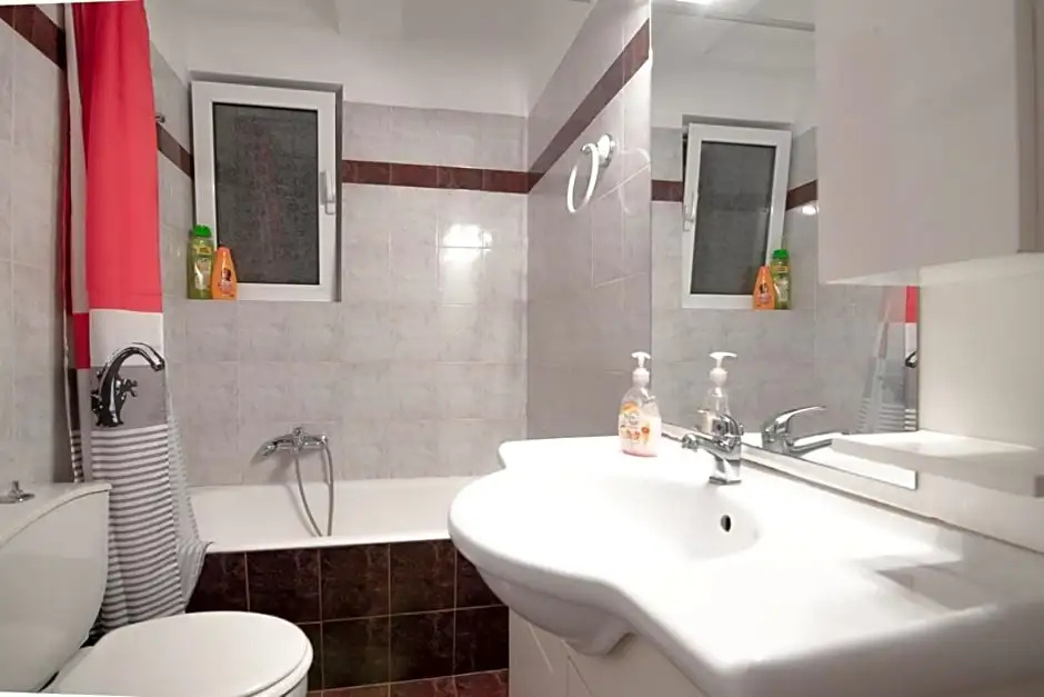 SK-George Apartments by the Sea and Airport