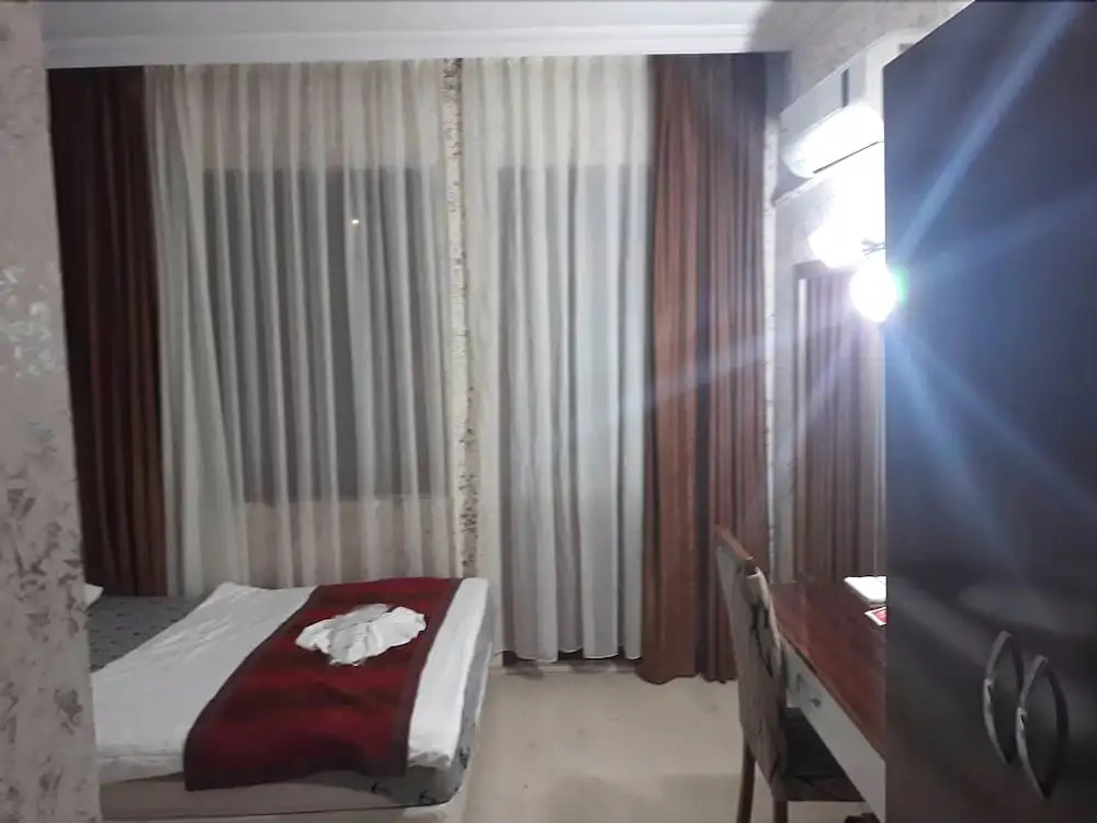 Otel Bir